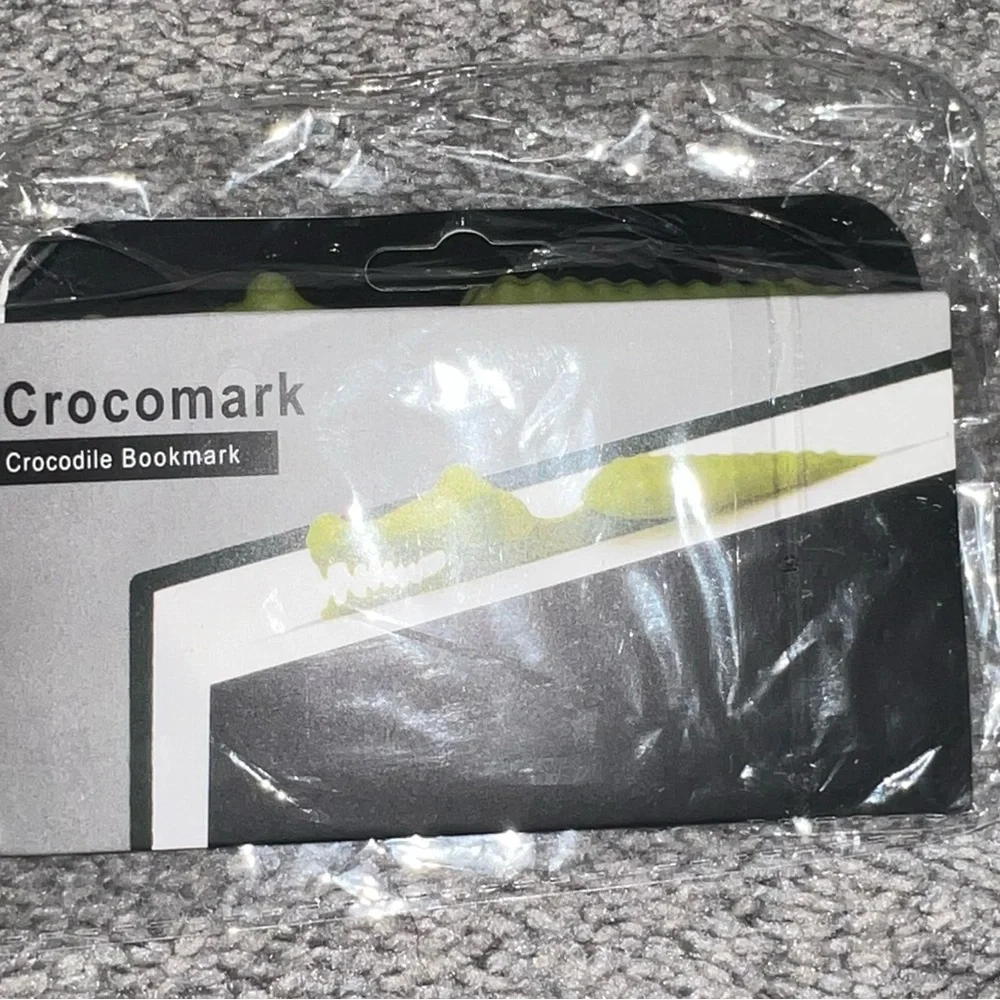 $4 Croc bookmark. New in box. $4 if bundled